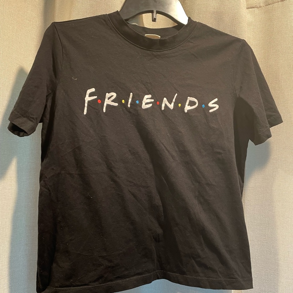 Friends Tee size XS